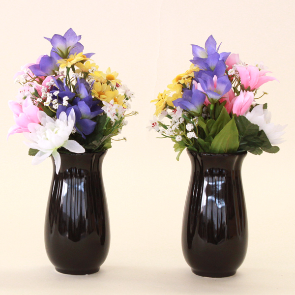 紫の桔梗と菊の仏様の小花束一対〔花びん81c付〕
