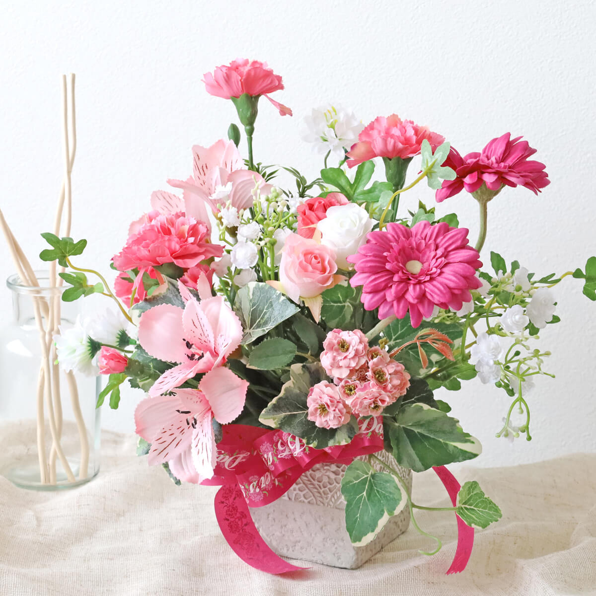 ��̓� ���� �A���X�g�������A�ƃK�[�x���̃s���N�J���[�̃A�����W �� �M�t�g CT�G�} �V���N�t�����[ �t�����[�A�����W�����g